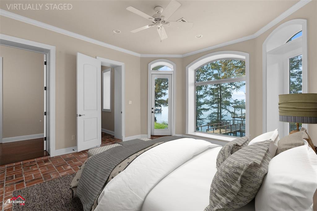 Lake Pointe Place - Residential