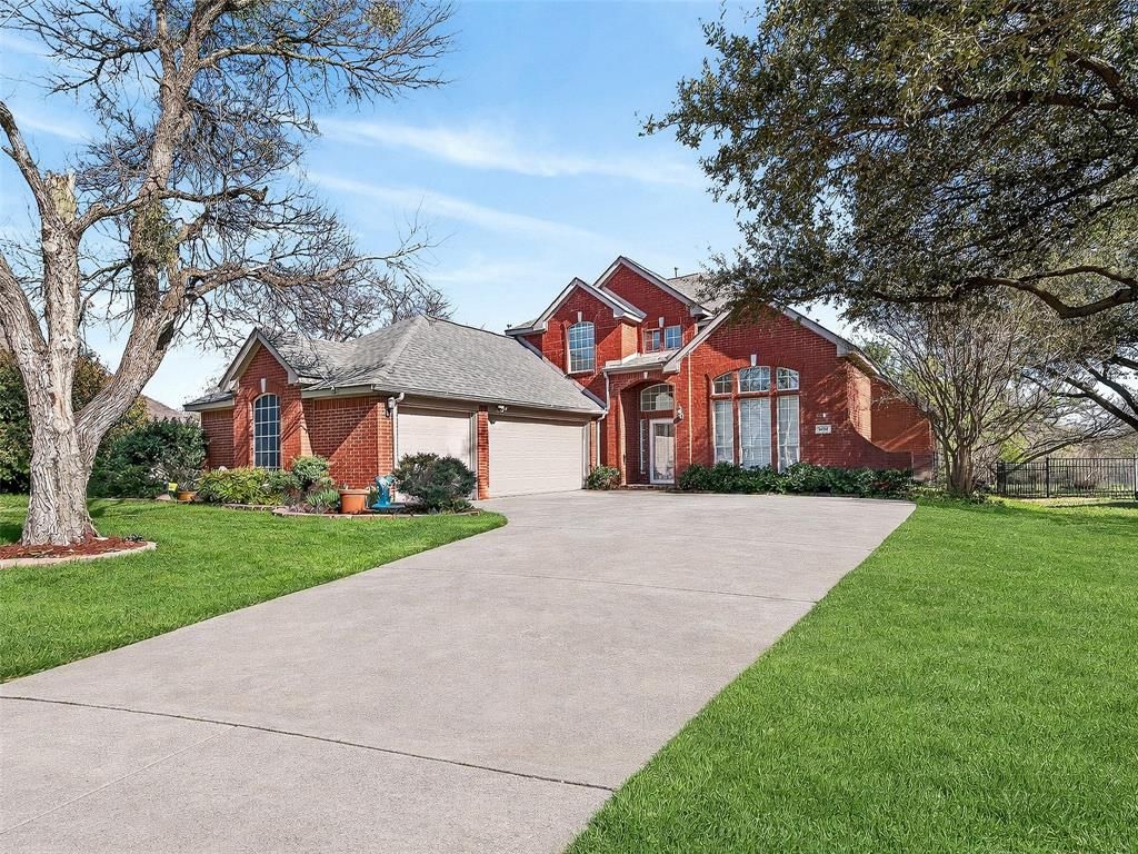 Photo of 6404 Stone Creek Meadow Court, Fort Worth, TX 76137 (MLS # 21207618)