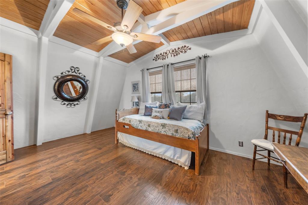 Hillcrest Harbor - Residential