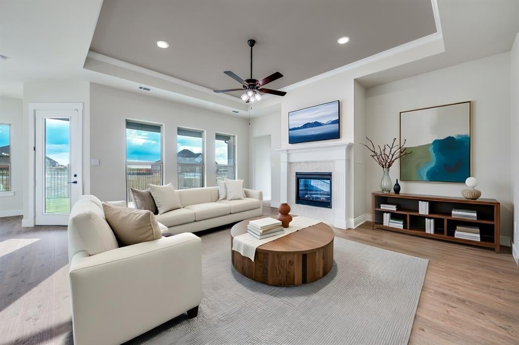 1901 Cascada Way