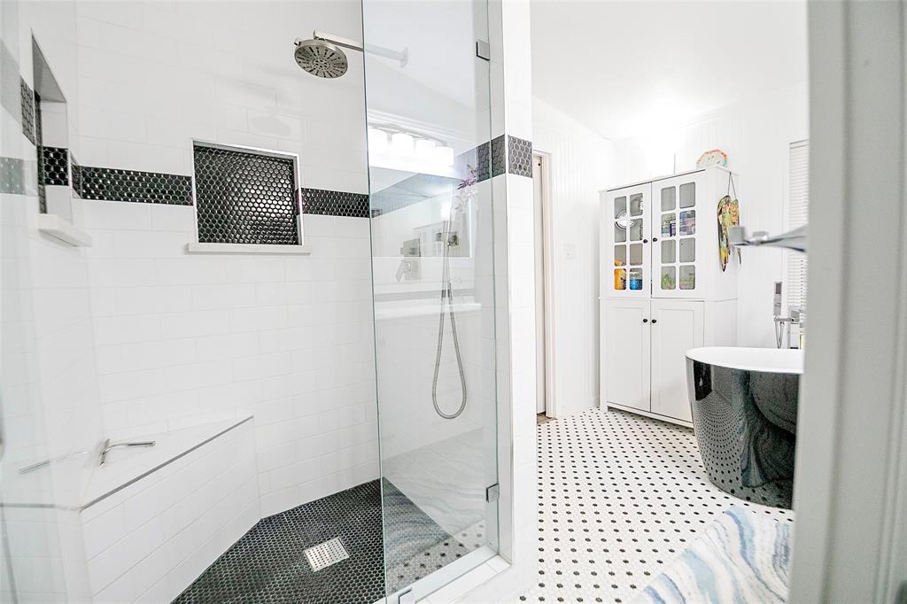 J Simpson - Residential