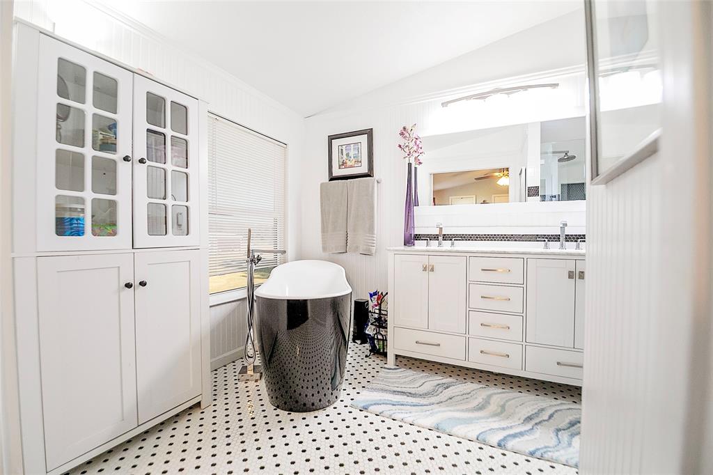 J Simpson - Residential