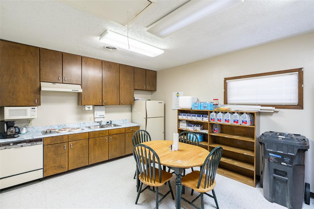 MATTSON CLINIC - Commercial Sale