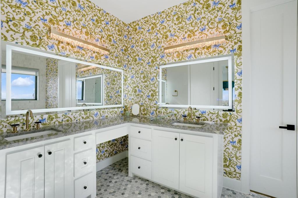 Sportsmans World - Residential