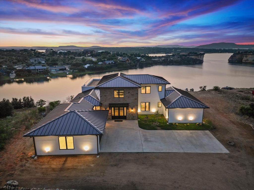 Sportsmans World - Residential