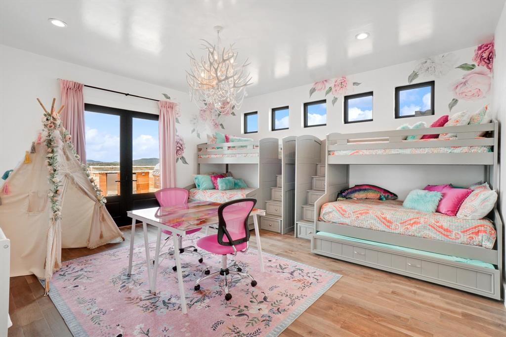 Sportsmans World - Residential