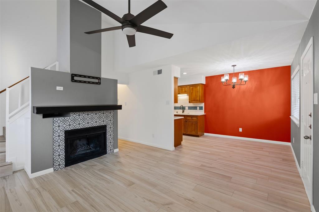 5743 Cedar Creek