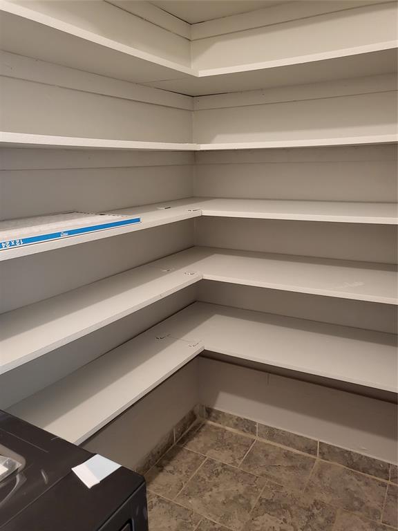 Hartford Condominiums - Residential Lease