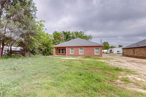 A home in Terrell