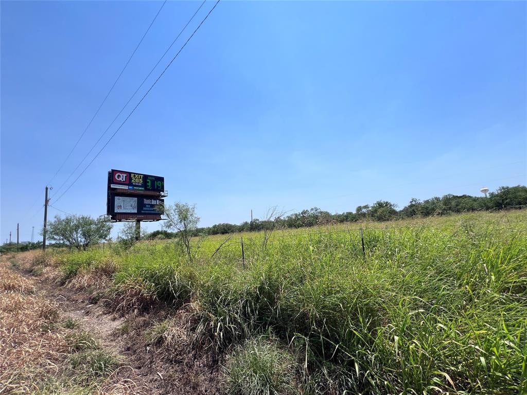 S1625 - Commercial Sale