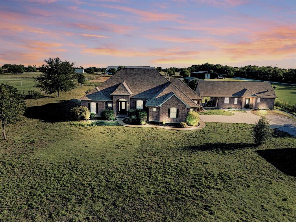 1422 County Road 377