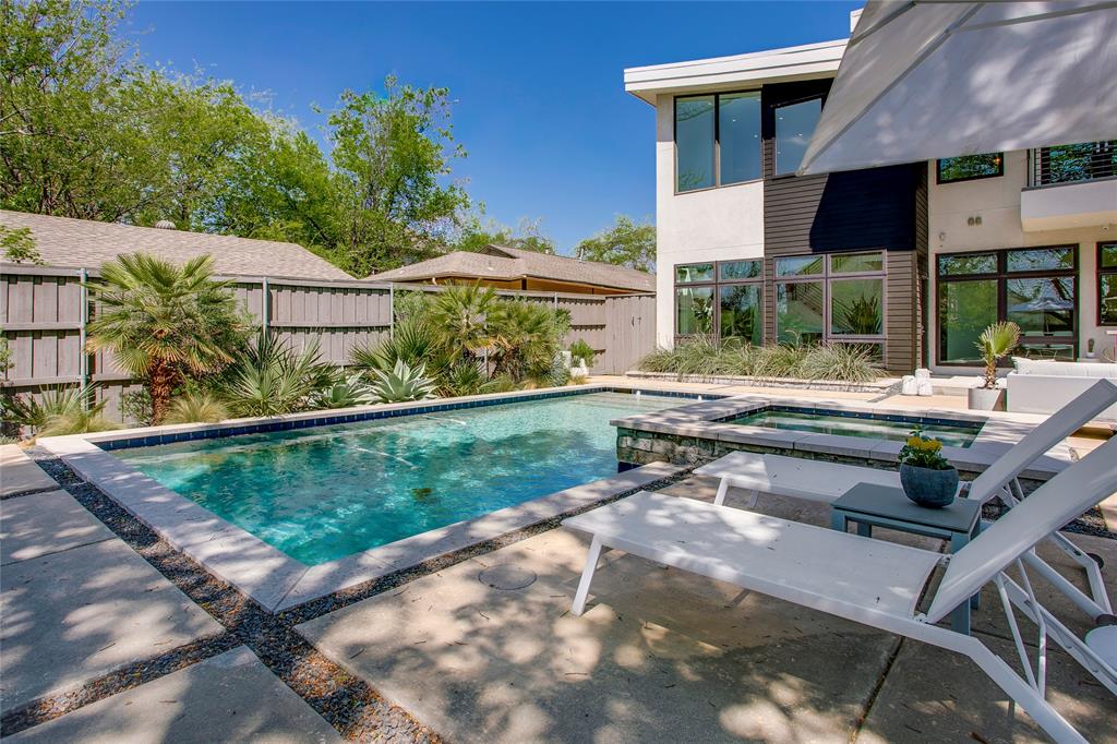 Ross Ave Annex - Residential