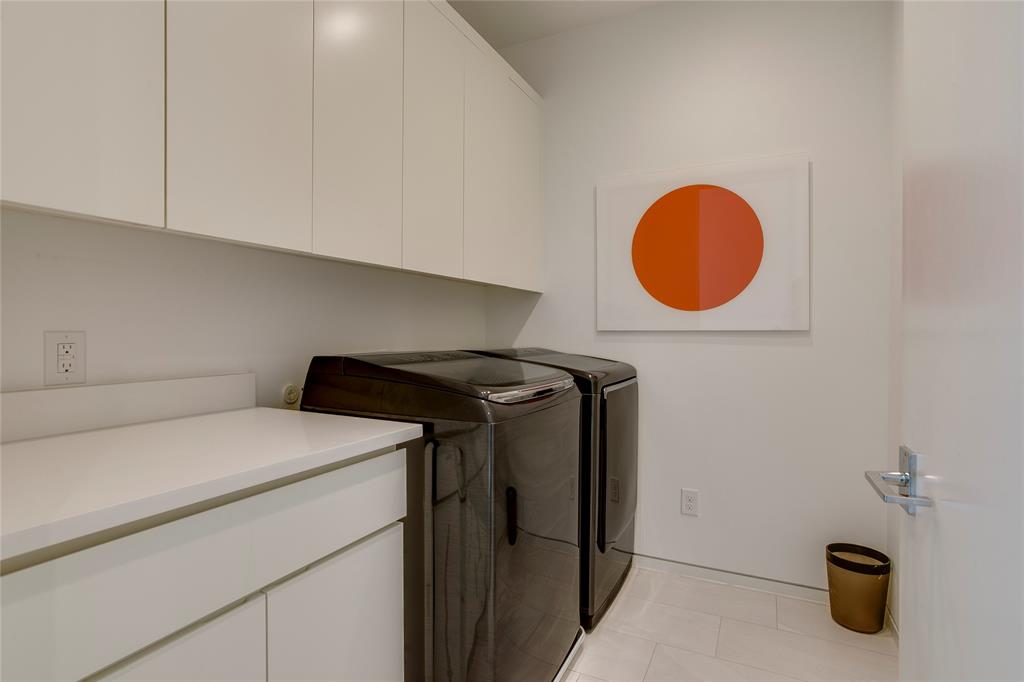 Ross Ave Annex - Residential