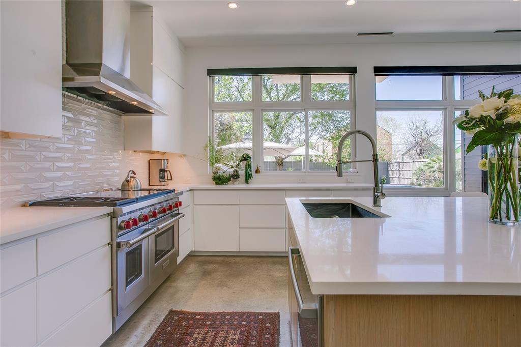 Ross Ave Annex - Residential