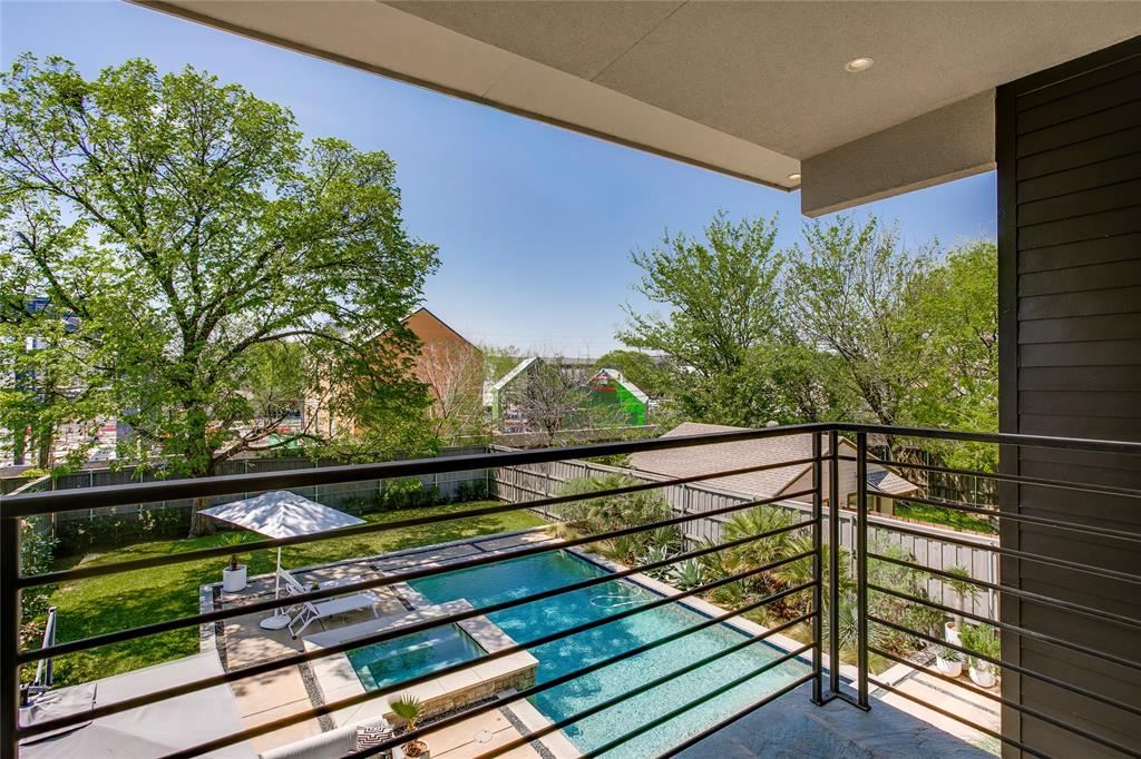 Ross Ave Annex - Residential