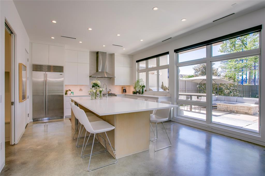 Ross Ave Annex - Residential
