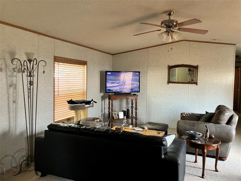 THE SHORES MHP - Residential