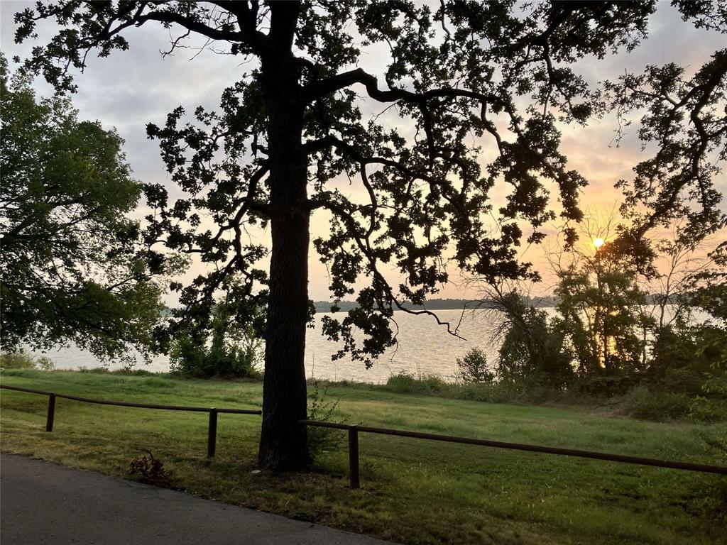 THE SHORES MHP - Residential