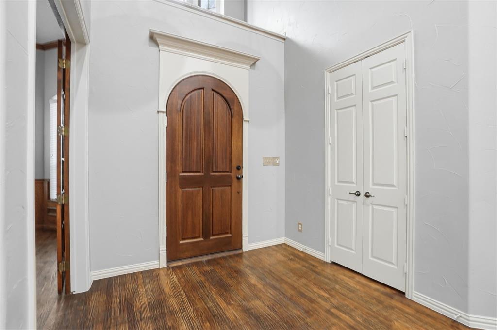 815 Sandy Trail