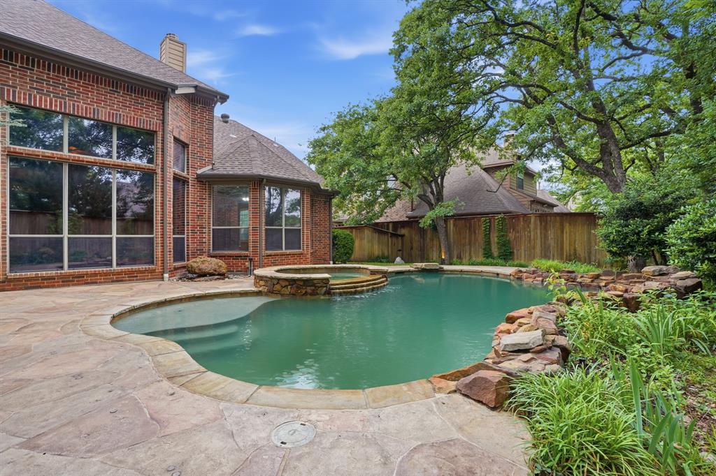815 Sandy Trail