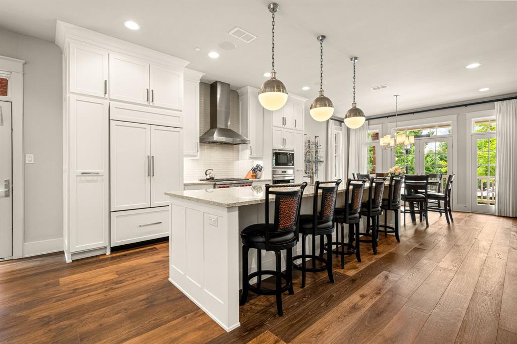 1507 Meeting Street