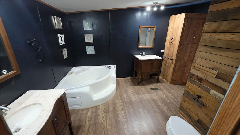 Shreve Hills Sub - Residential