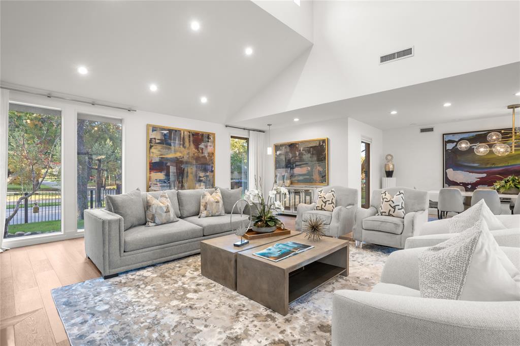 Janmar Circle NO9 - Residential