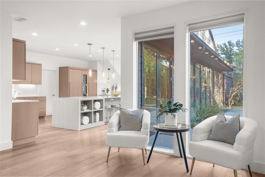 Janmar Circle NO9 - Residential