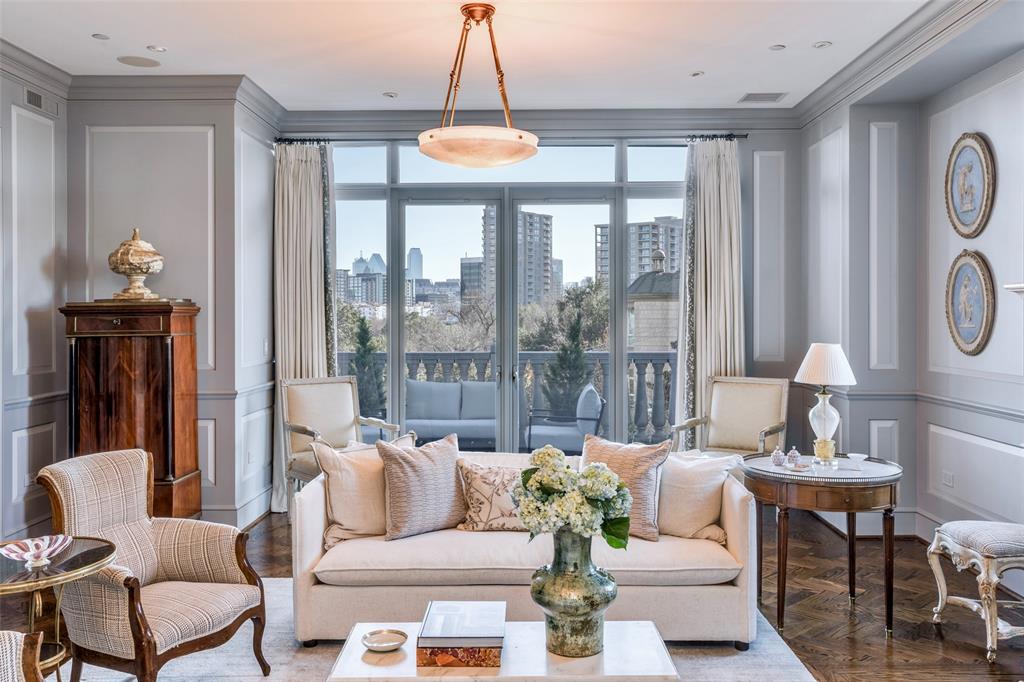 3505 Turtle Creek Boulevard 4C