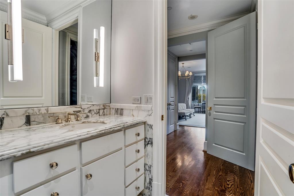 Vendome On Turtle Creek - Residential