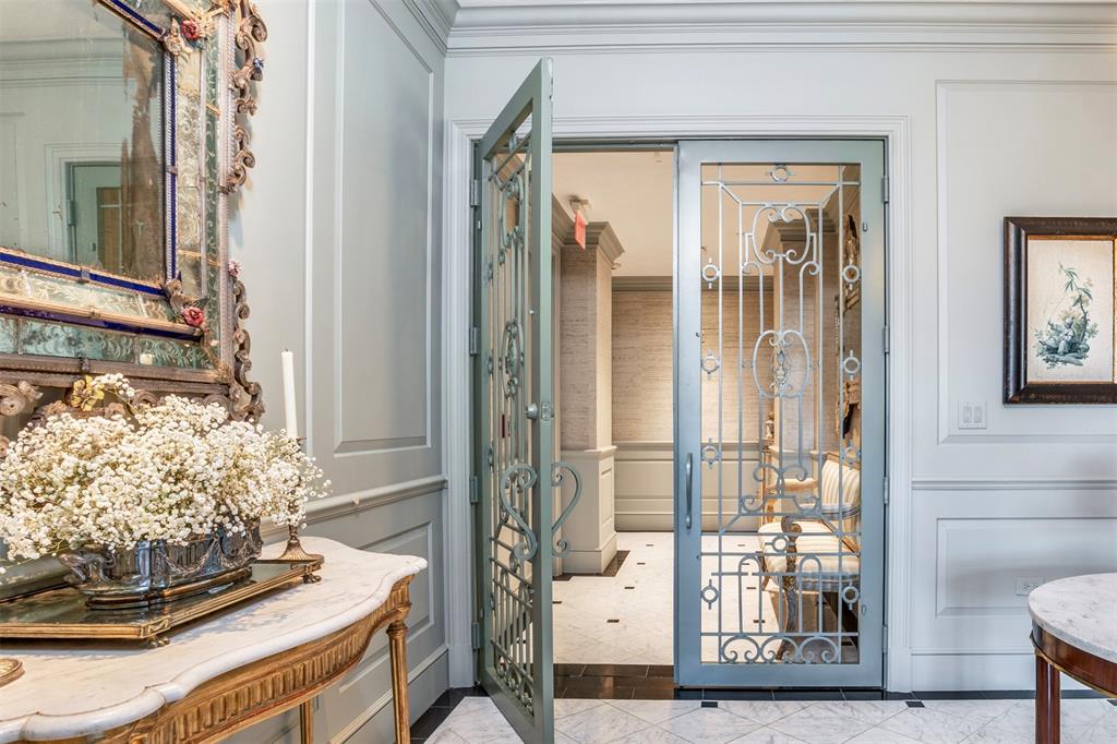 3505 Turtle Creek Boulevard 4C