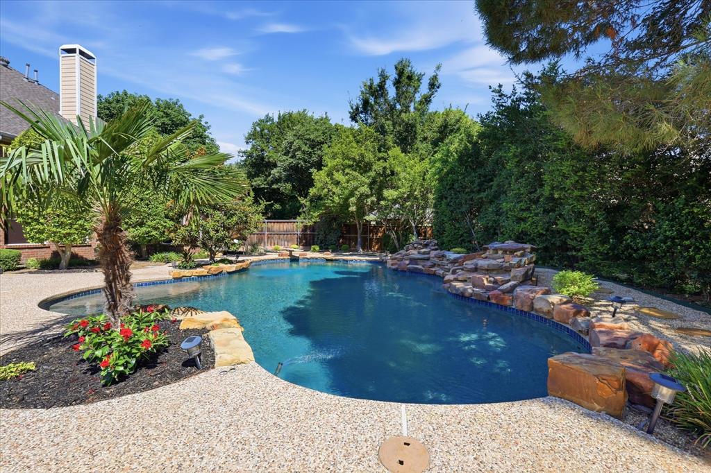 5320 Beacon Court