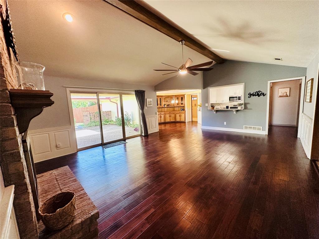 2510 Buttercup Drive