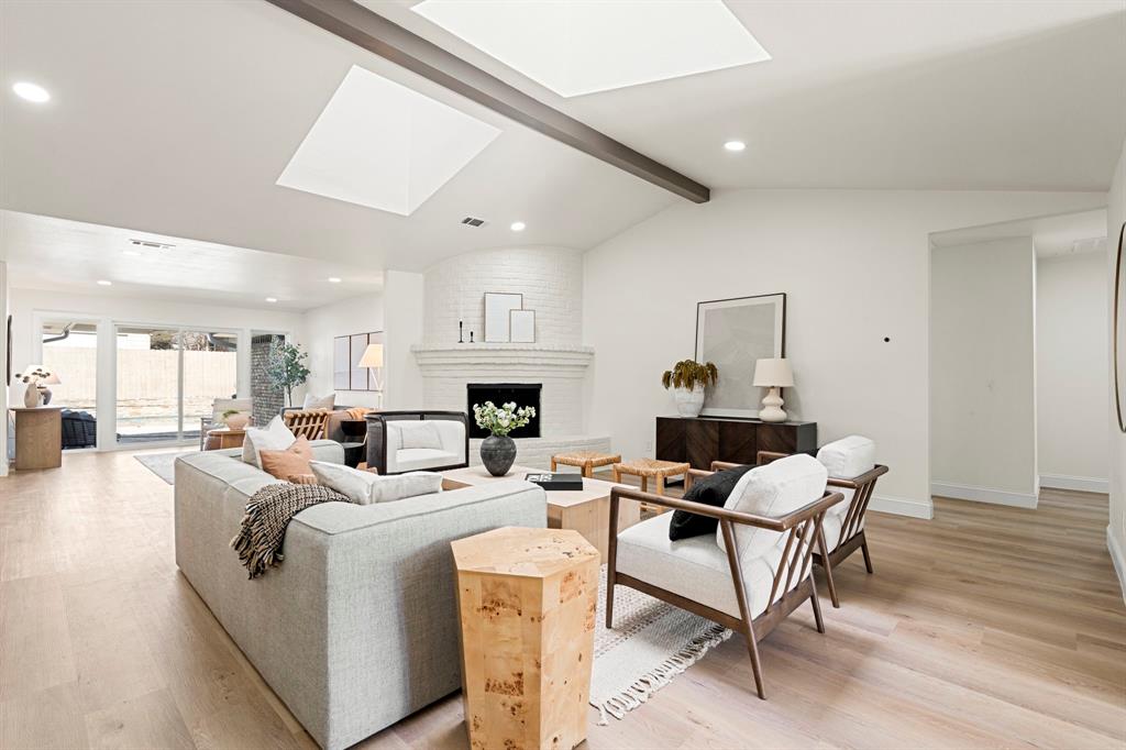 9376 Briarhurst Drive