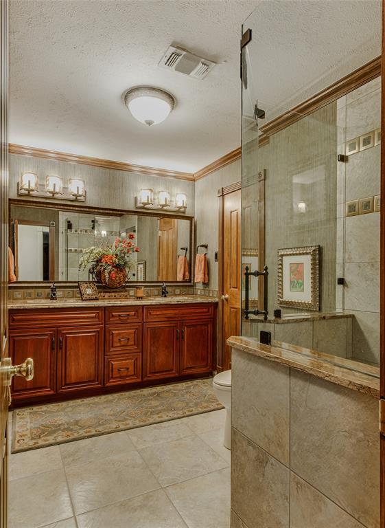 Pilot Knoll - Residential