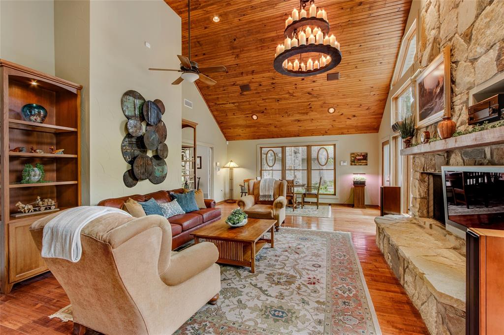 Pilot Knoll - Residential