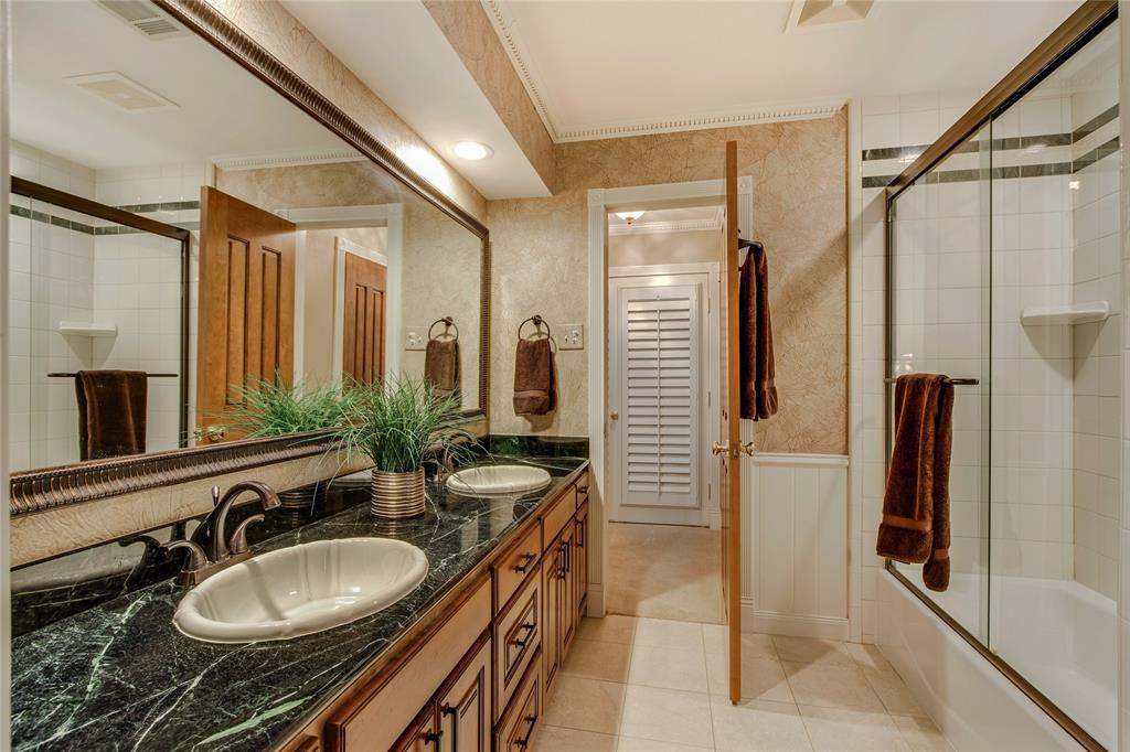 Pilot Knoll - Residential