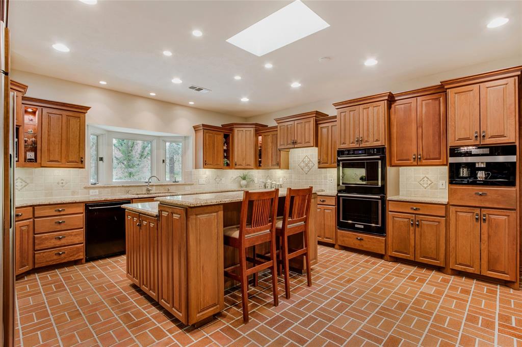 Pilot Knoll - Residential