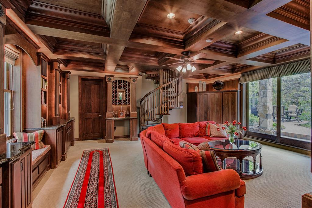 Pilot Knoll - Residential