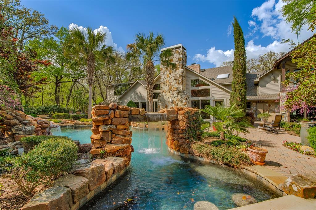 625 Estates Drive