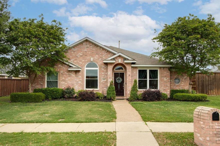 Discover this rare opportunity to own a home with a pool in the heart of Lewisville! This property offers a fantastic blank canvas, ready for your personal touch and updates to make it truly your own. The open-concept family room and kitchen overlook the backyard pool, creating a great space for entertaining and everyday living. All secondary bedrooms are generously sized and thoughtfully separated from the private primary suite. A versatile front dining room provides the perfect option for a home office or flex space to fit your needs. Don’t miss your chance to own an affordable home with a pool in a prime location. Schedule your showing today!