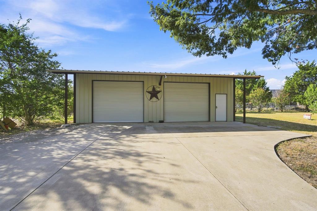 1212 N Creek Circle