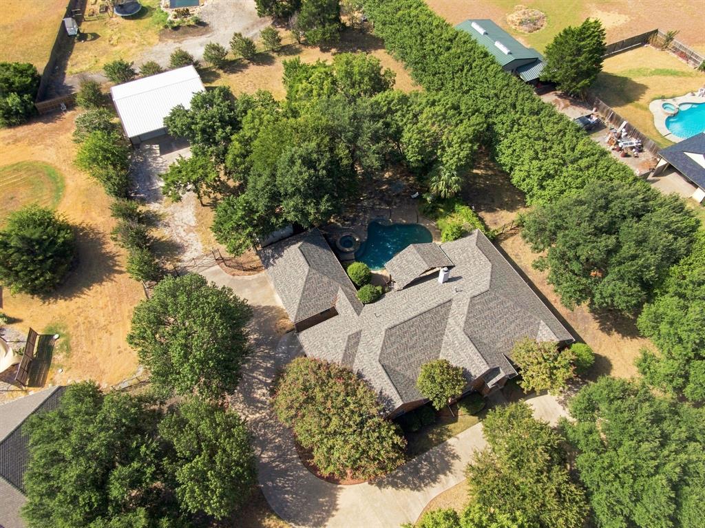 1212 N Creek Circle