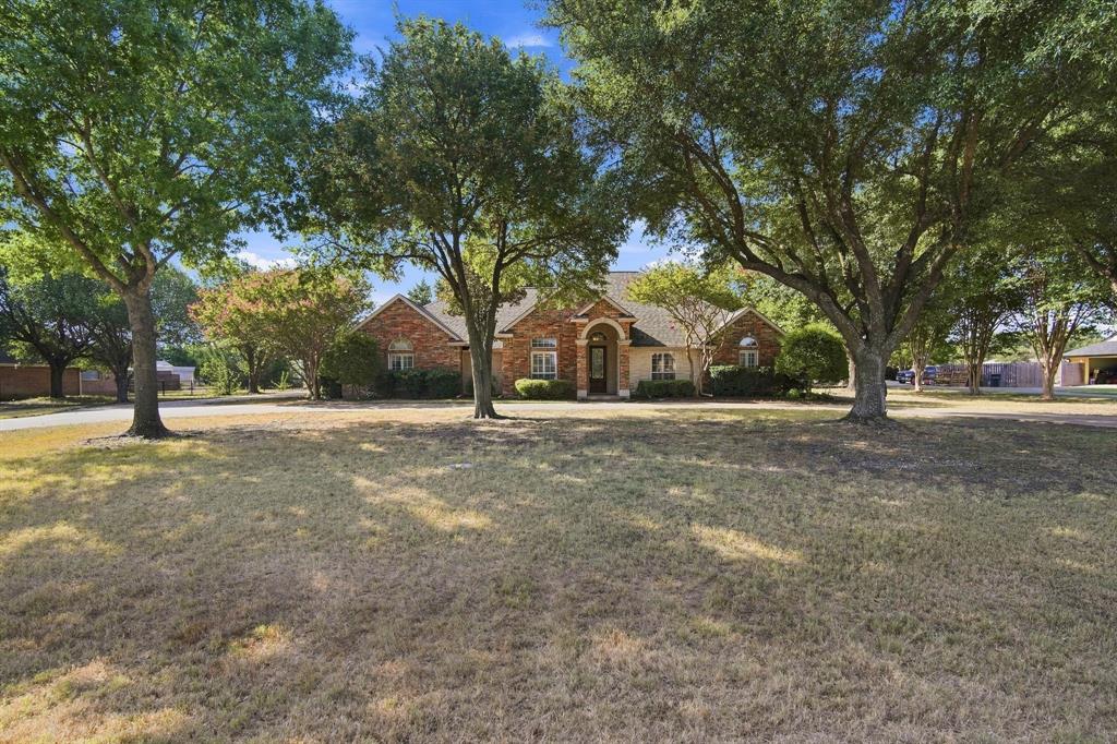 1212 N Creek Circle