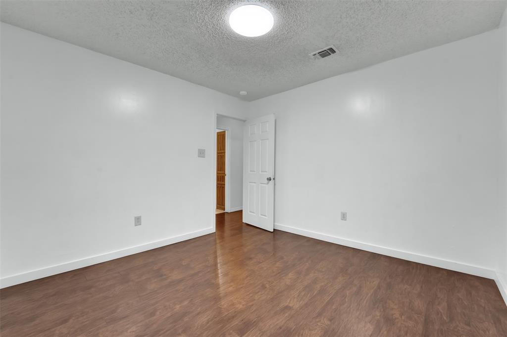 MAYFIELD GARDENS - Residential