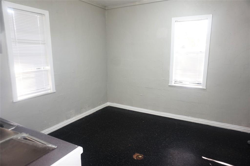 Dumas J P Add - Commercial Lease