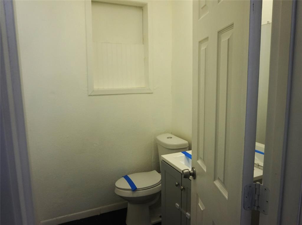 Dumas J P Add - Commercial Lease