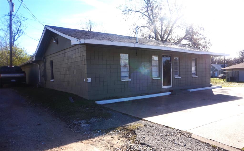 Dumas J P Add - Commercial Lease