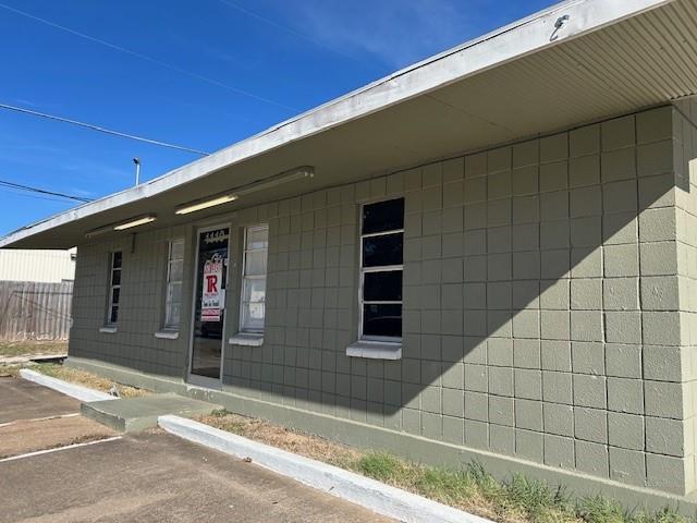 Dumas J P Add - Commercial Lease