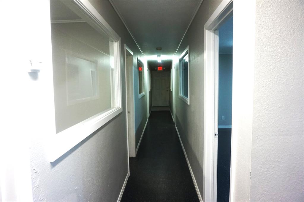 Dumas J P Add - Commercial Lease